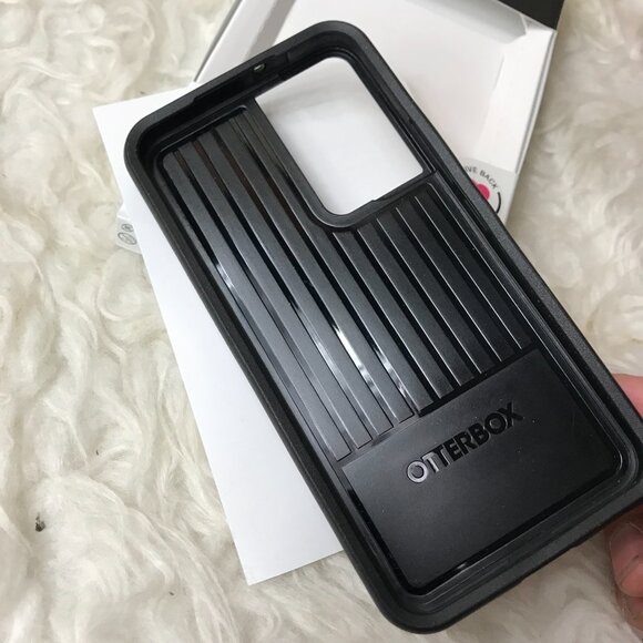 New OtterBox Symmetry Case for Samsung Galaxy S22 Black - Picture 4 of 4